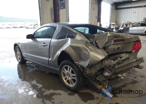 2008 Ford Mustang Gt Deluxe/Gt Premium from USA, damaged, VIN 1ZVHT82H785172548